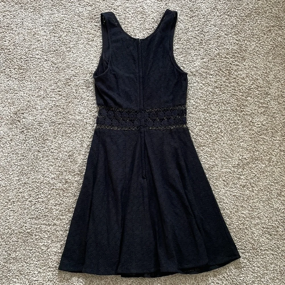 📦 🚚 EVERYTHING MUST GO! Free People Black Daisy Cutout Dress | 2 - Picture 2 of 6